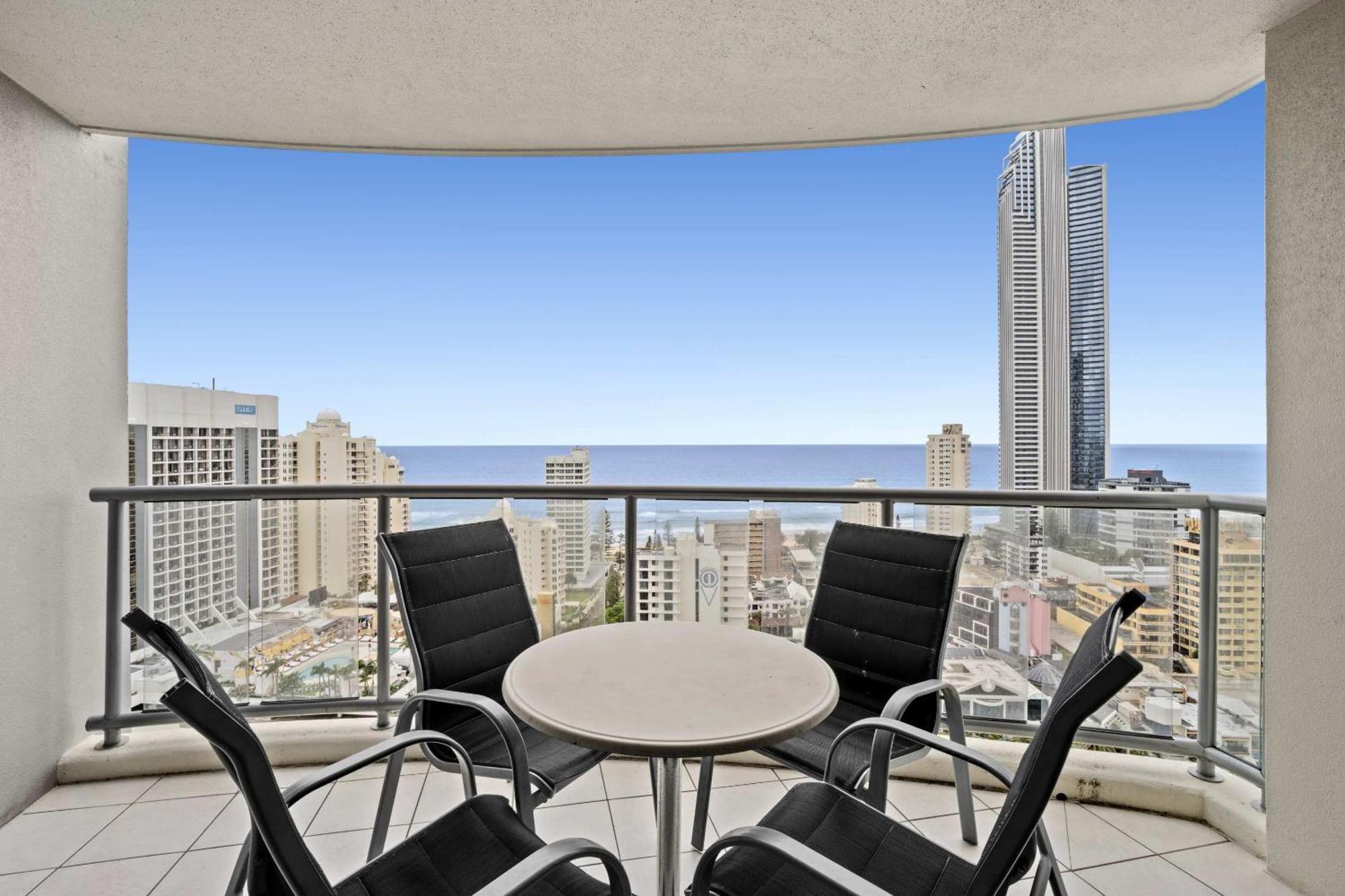 Chevron Renaissance - Hr Surfers Paradise Gold Coast Room photo