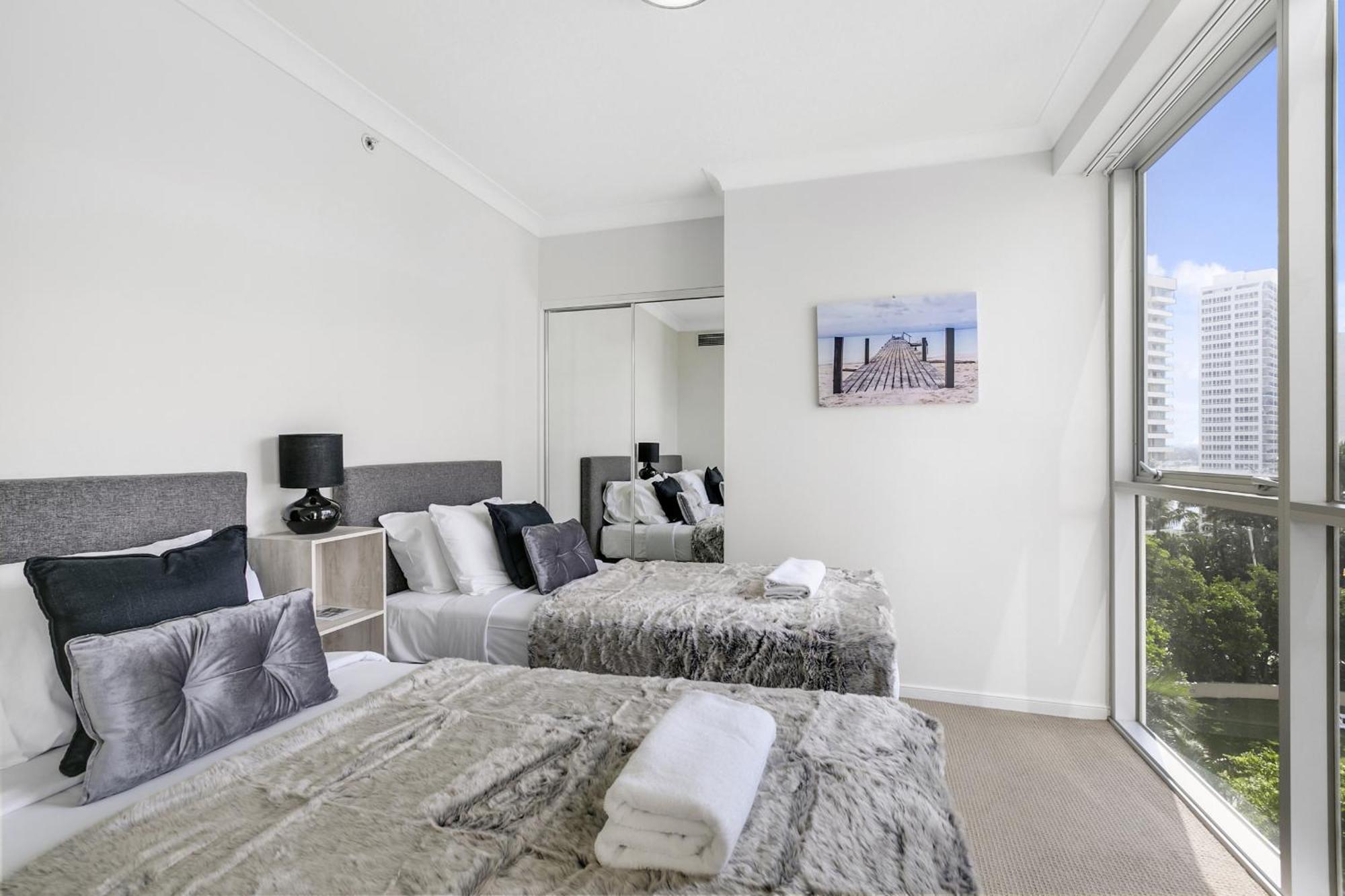 Chevron Renaissance - Hr Surfers Paradise Gold Coast Room photo